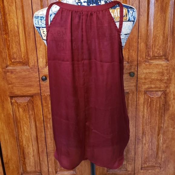 Tank - Picture 2 of 2